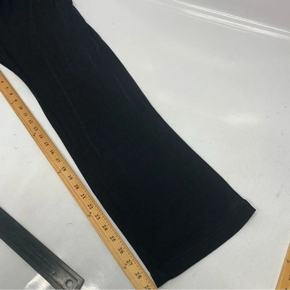 Ronni Nicole Pants Woman 1X Black Slinky Knit Pull On Straight Leg Stretch - Picture 10 of 11